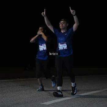 Runner Photo 7590295