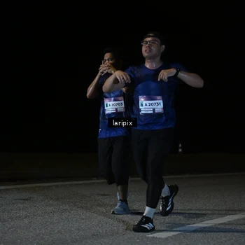 Runner Photo 7590298