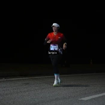 Runner Photo 7590303