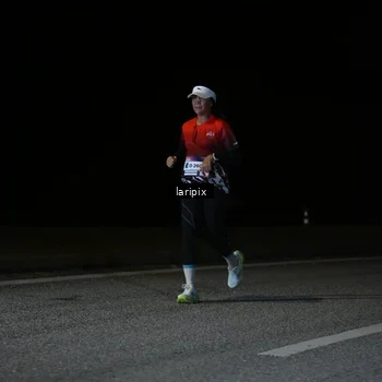 Runner Photo 7590305