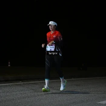 Runner Photo 7590313