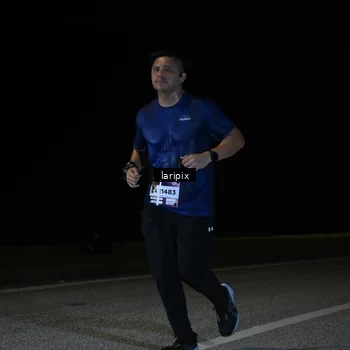 Runner Photo 7590320