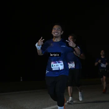 Runner Photo 7590332
