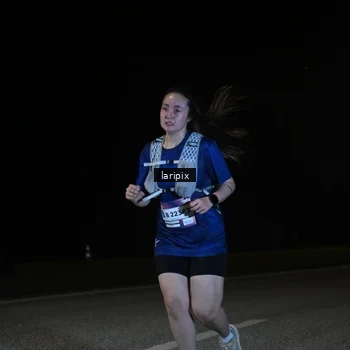 Runner Photo 7590351