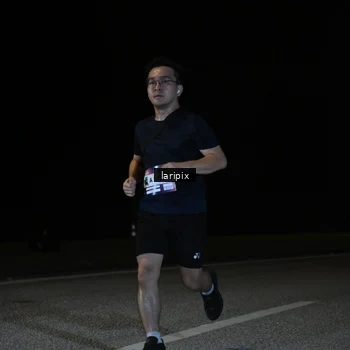 Runner Photo 7590363