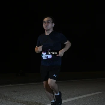 Runner Photo 7590364