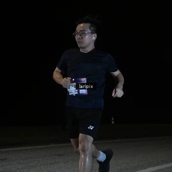 Runner Photo 7590368
