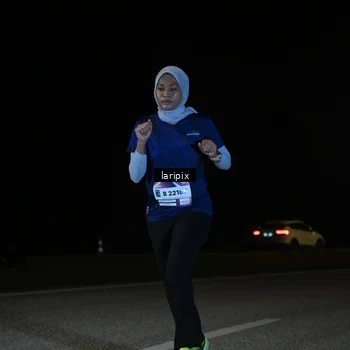 Runner Photo 7590381