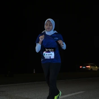 Runner Photo 7590383