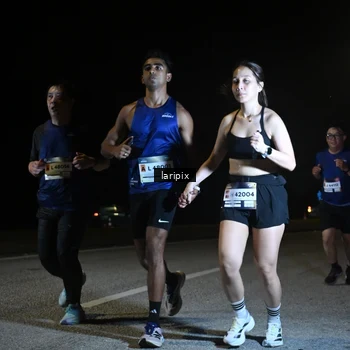 Runner Photo 7590390