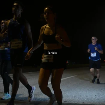 Runner Photo 7590396