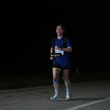 Runner Photo 7590419