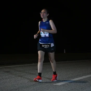 Runner Photo 7590434