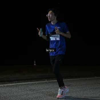 Runner Photo 7590440