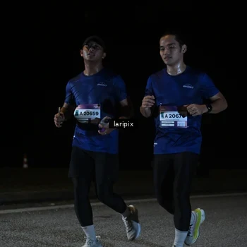 Runner Photo 7590450
