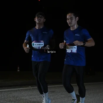 Runner Photo 7590457