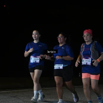 Runner Photo 7590459