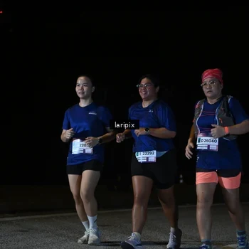 Runner Photo 7590466