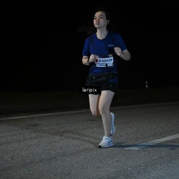 Runner Photo 7590479