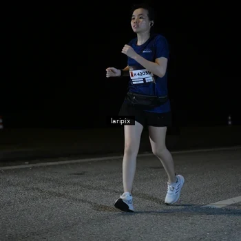 Runner Photo 7590480