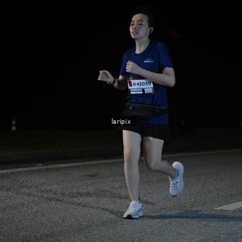 Runner Photo 7590481