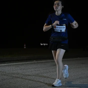 Runner Photo 7590484