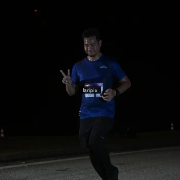 Runner Photo 7590486