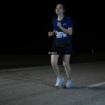 Runner Photo 7590490
