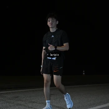 Runner Photo 7590505