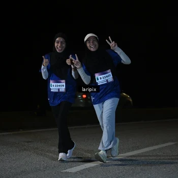 Runner Photo 7590515