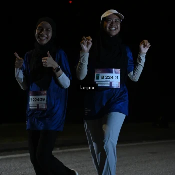 Runner Photo 7590525