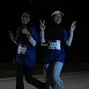 Runner Photo 7590532