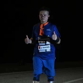 Runner Photo 7590556