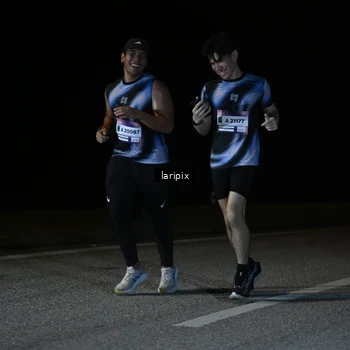 Runner Photo 7590561