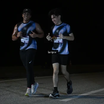 Runner Photo 7590566