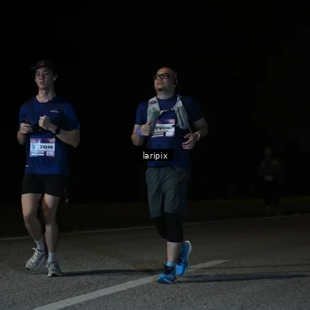 Runner Photo 7590589