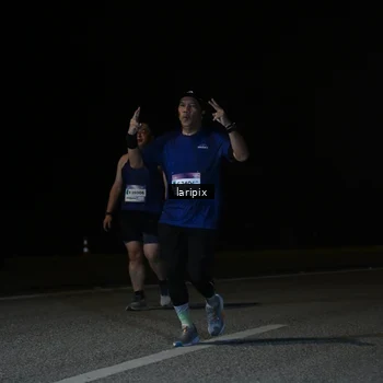 Runner Photo 7590597