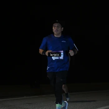 Runner Photo 7590605
