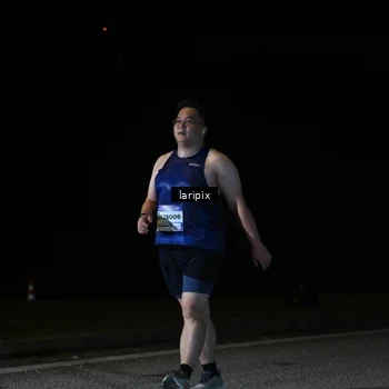 Runner Photo 7590614