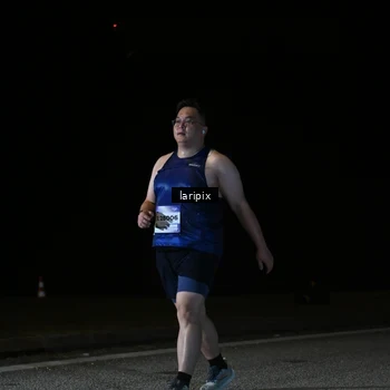 Runner Photo 7590615