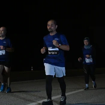 Runner Photo 7590643
