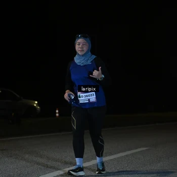 Runner Photo 7590645