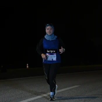 Runner Photo 7590646