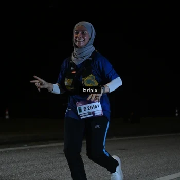 Runner Photo 7590665
