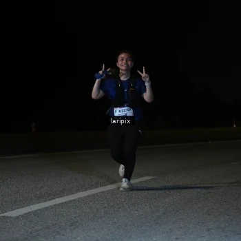 Runner Photo 7590673