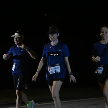 Runner Photo 7590685
