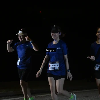 Runner Photo 7590687