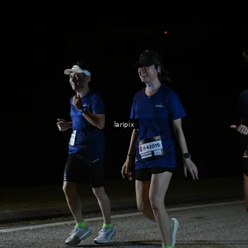 Runner Photo 7590690