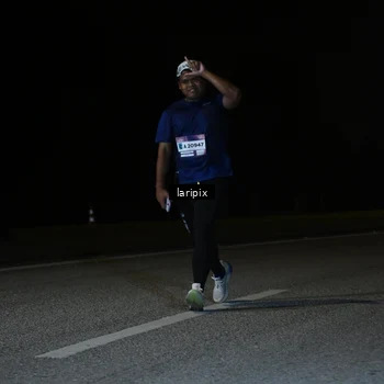 Runner Photo 7590697
