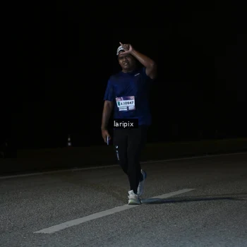 Runner Photo 7590699